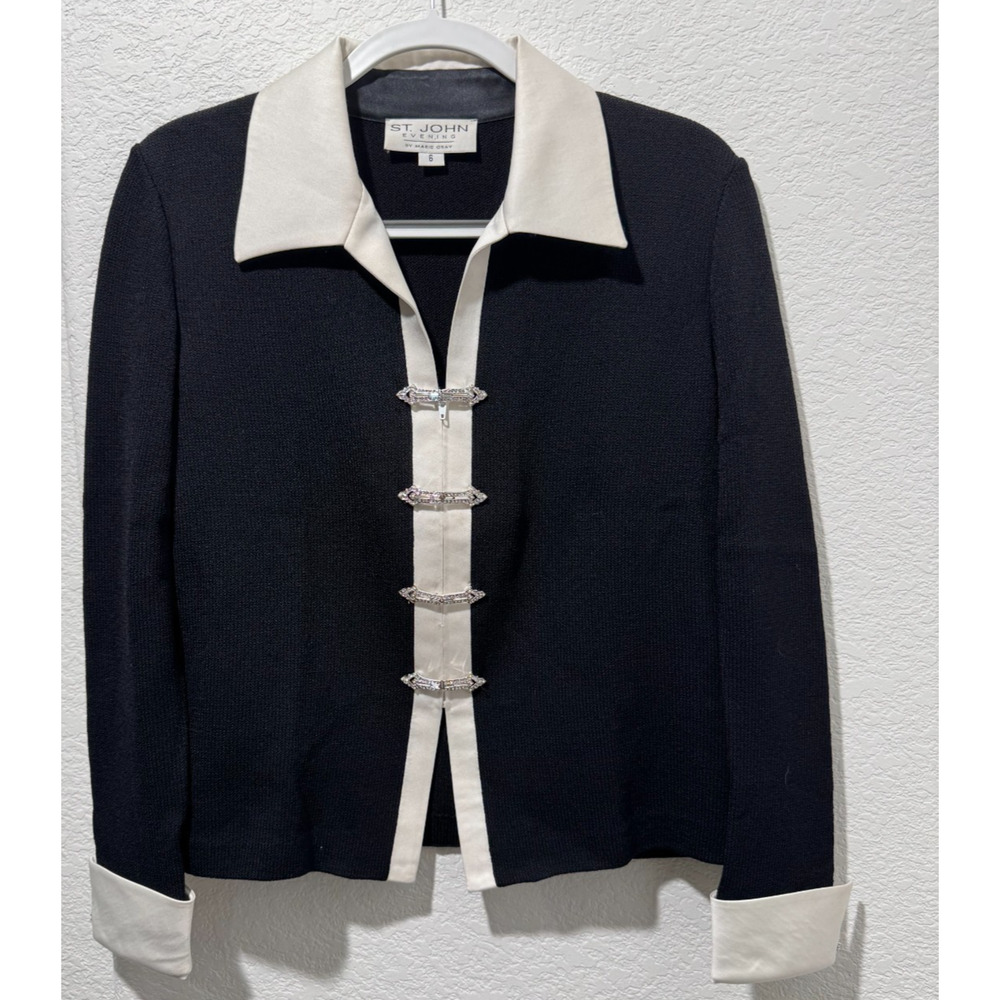 St John Evening Marie Gray Rhinestone Clasp Jacket 6 Cardigan Black White Cuffs